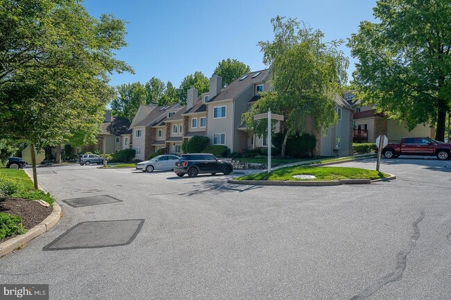 Building Photo - 344 Brigade Ct