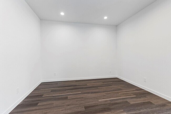 Building Photo - 1644 Little Rabbit Ct