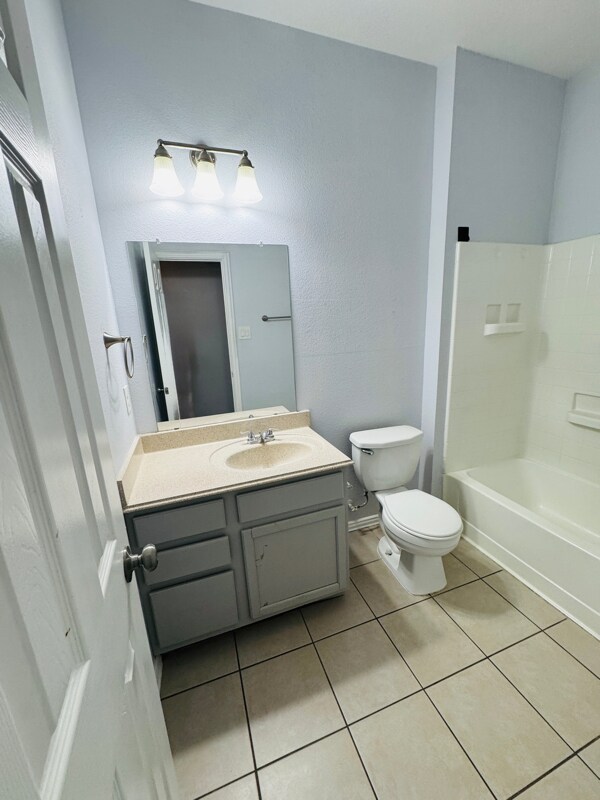 Building Photo - 5837 Swords Dr