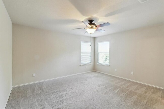 Building Photo - 1600 Sugarberry Ln