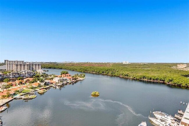 Building Photo - 400 Sunny Isles Blvd