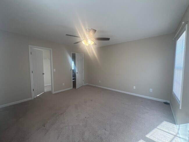 Building Photo - 3625 Galloway Ln