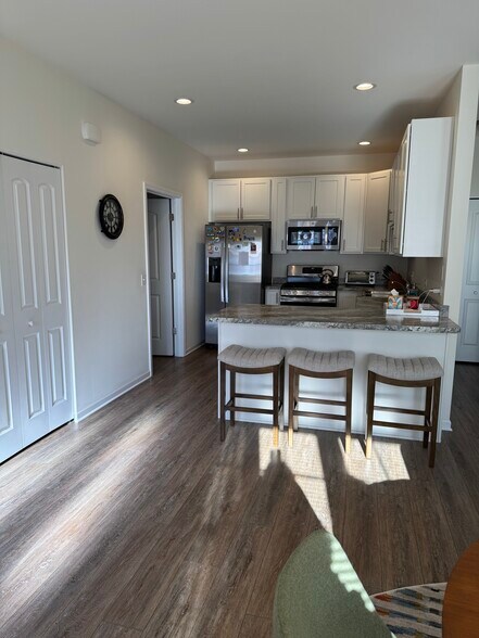 Kitchen - 938 Lexington St