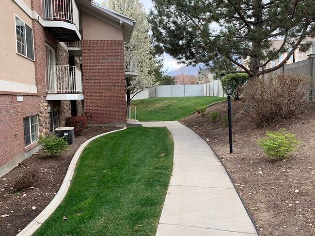 Building Photo - 3 bed 2 bath Orem Apartment for rent!