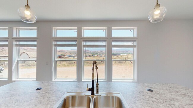 Building Photo - 2070 Starbuck Ln