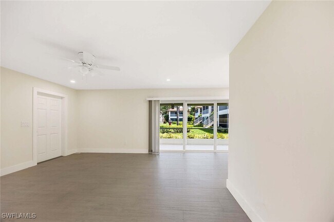 Building Photo - 1155 Sandpiper St
