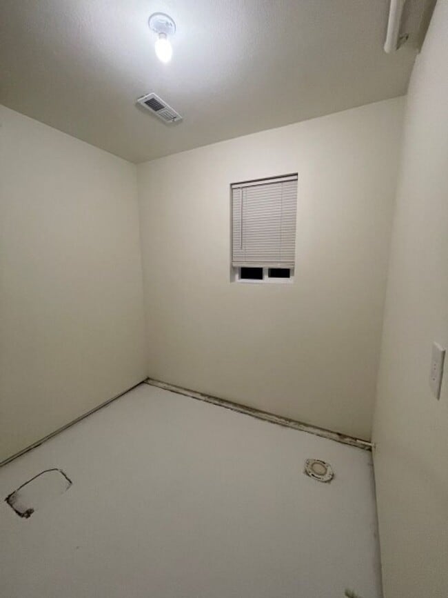 Building Photo - 3bd/2ba Marysville House