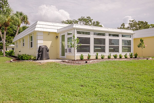 Building Photo - 5912 Driftwood Ave