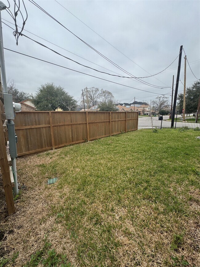 Building Photo - 2902 Rosalie St