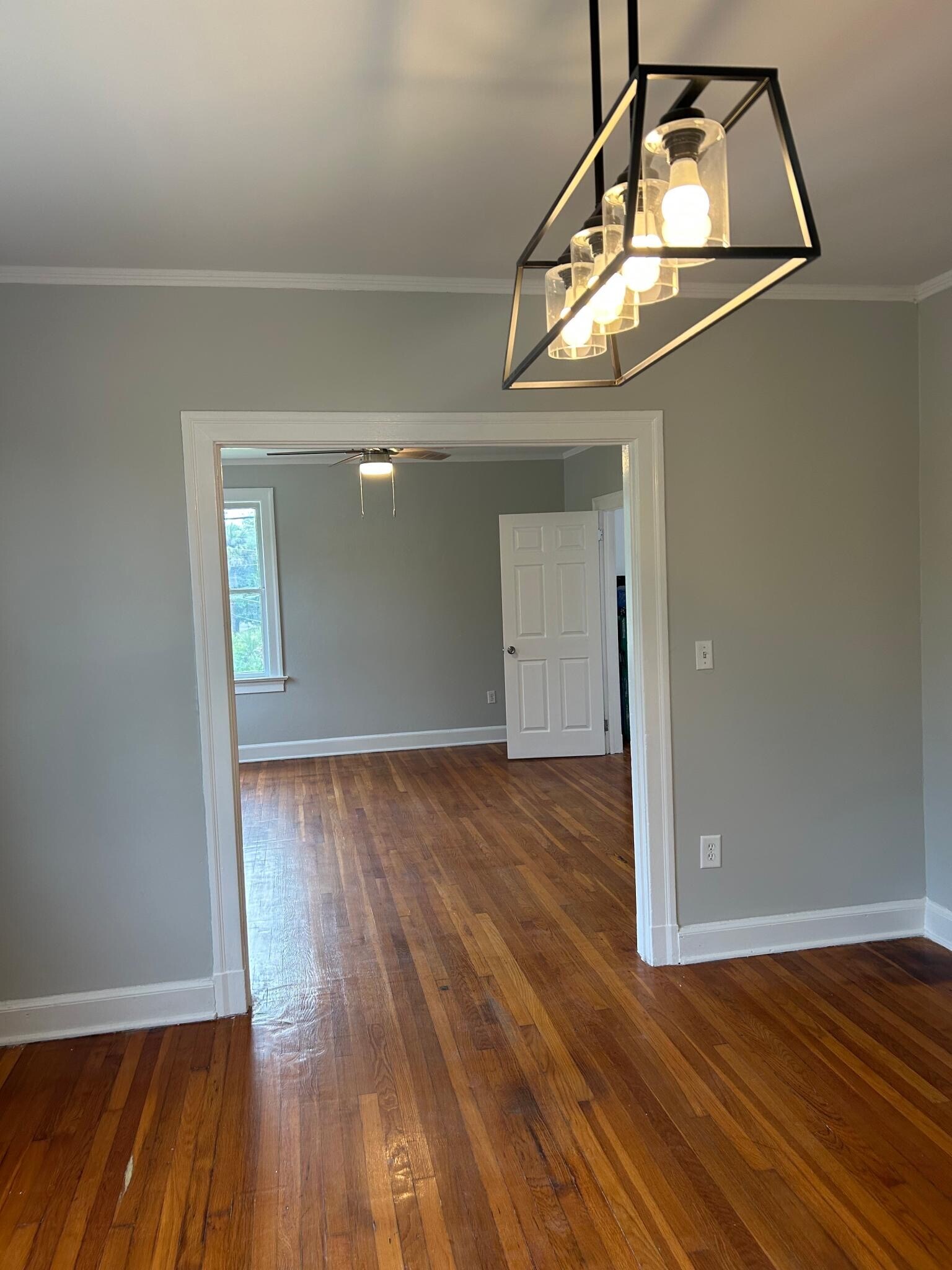 Looking into livingroom from dining room - 768 Acosta St
