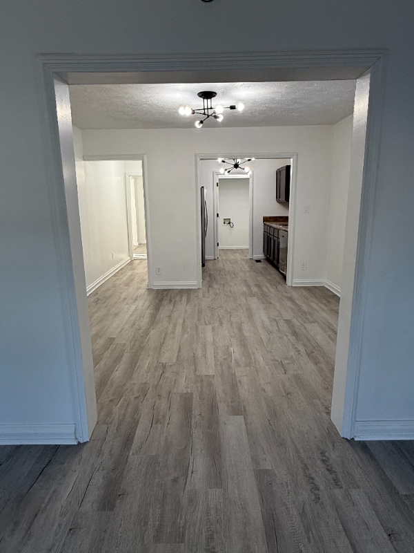 Building Photo - 4033 Porter Ave