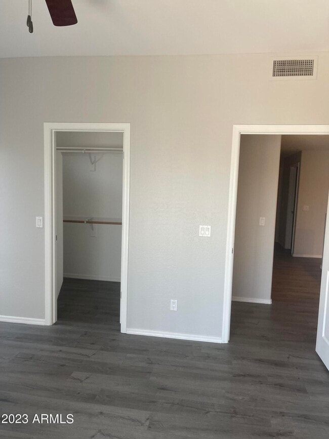 Building Photo - 21655 N 36th Ave