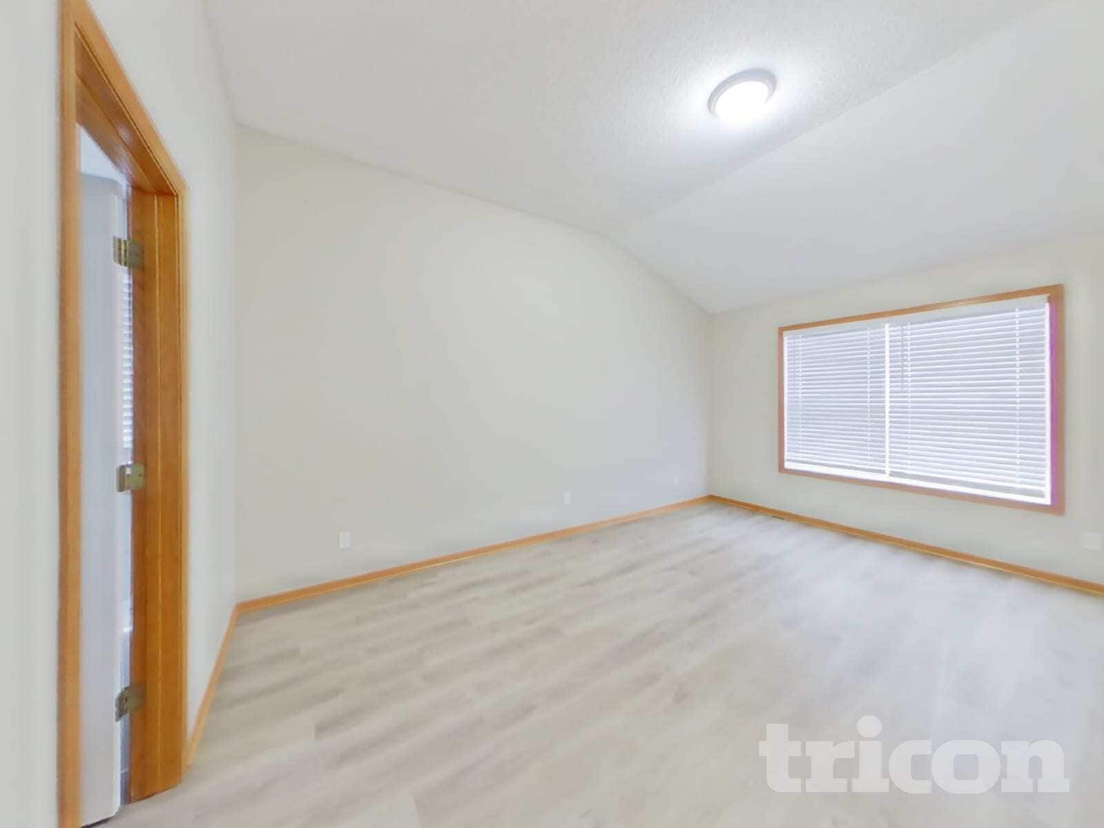 Building Photo - 9049 Garland Ln N