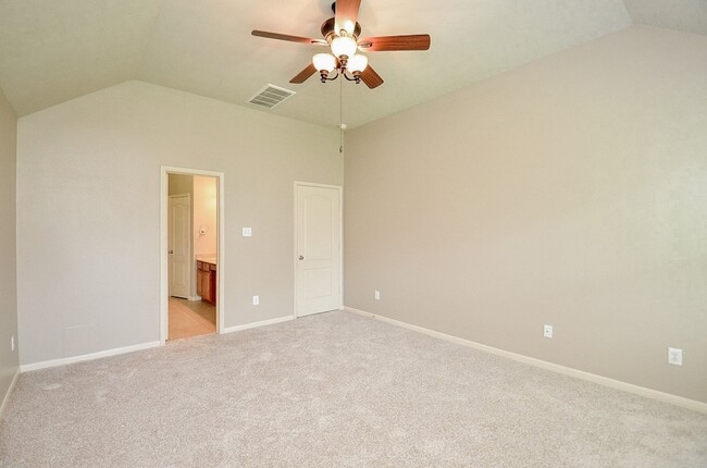 Building Photo - 5205 Kendall Glen Ct