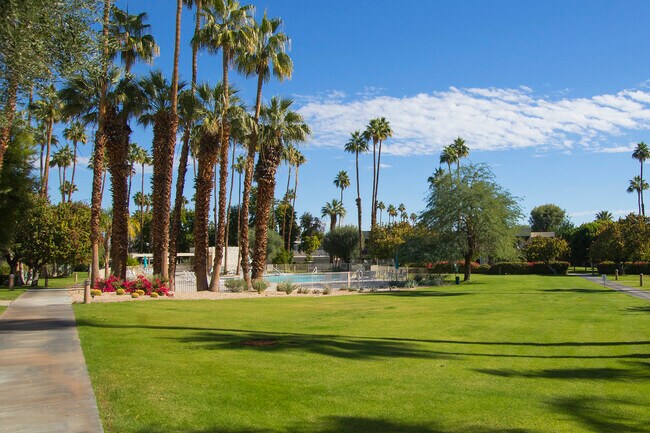 More Views of Gated in Golf Course - 501 Desert Lakes Cir