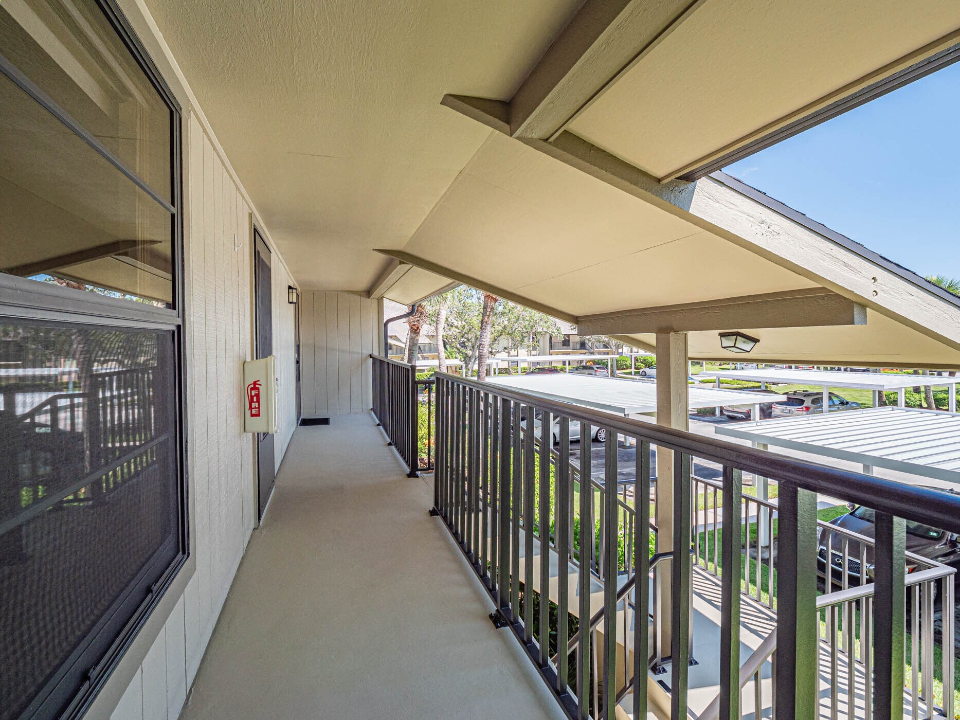 Building Photo - 28 Plantation Dr