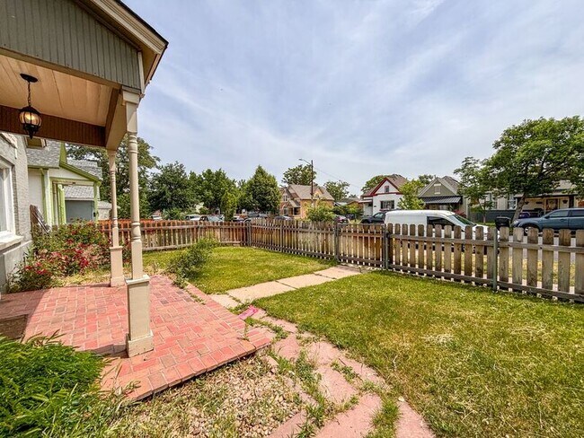 Building Photo - 3715 N Lafayette St