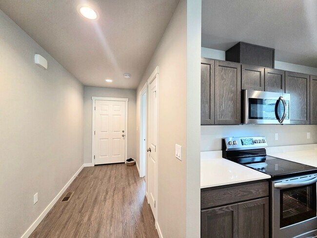 Building Photo - Sage Brooke Neighborhood 3 Bed, 2 Bath House for Rent!