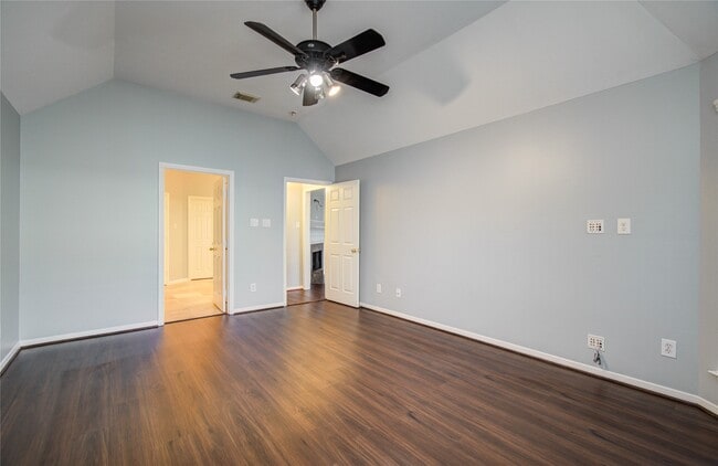 Building Photo - 14731 Raven Hollow Ln