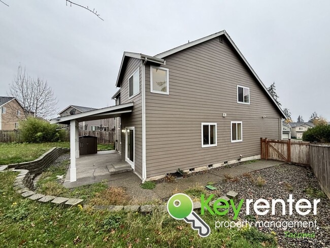 Building Photo - Beautiful 4 Bedroom 2.5 Bathroom Tacoma Home for Rent in Quiet Cul-De-Sac Community