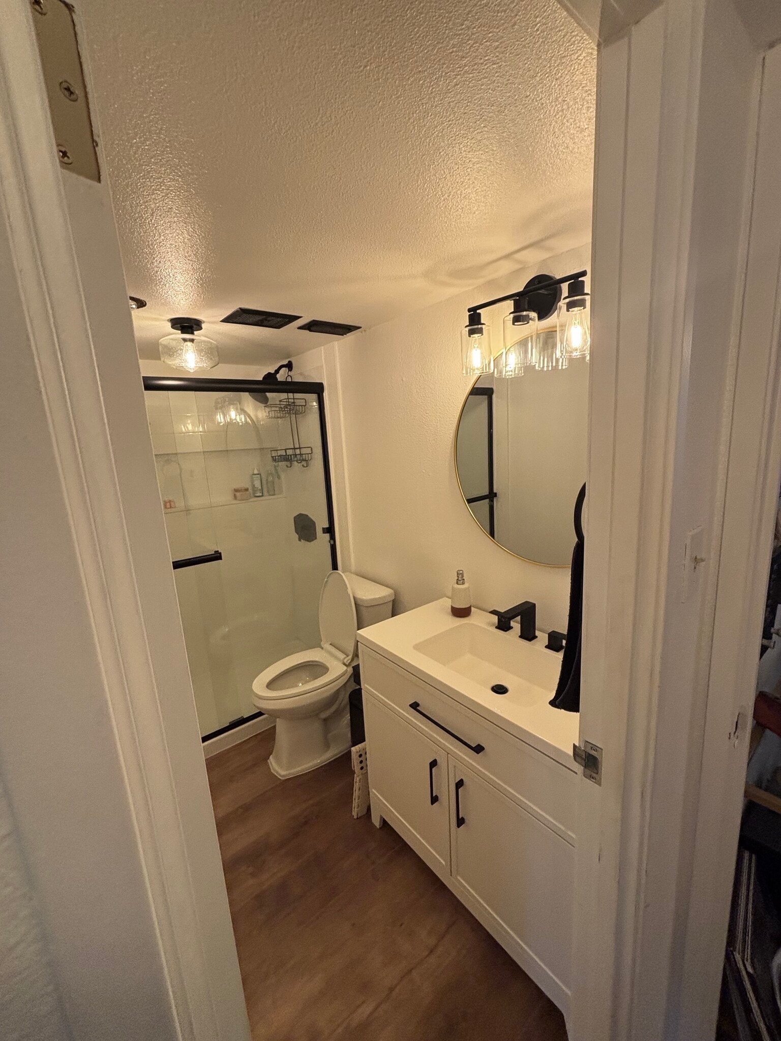 Primary 3/4 Bath - 1433 N Williams St