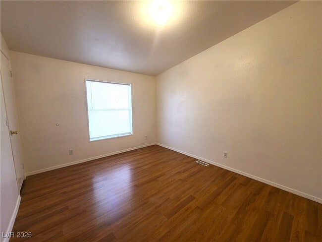 Building Photo - 3720 Rainbow Ave