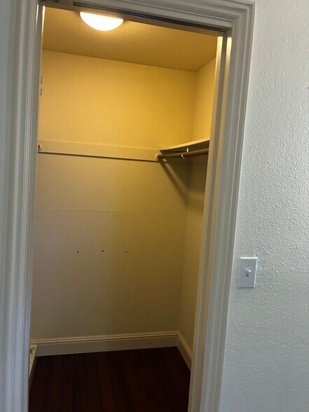 Building Photo - 1457 Marchbanks Dr