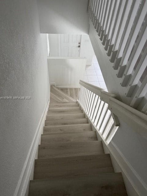 Building Photo - 9309 W 32nd Ln