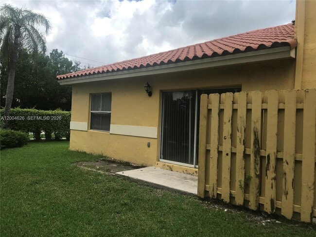 Building Photo - 3825 NW 90th Ave