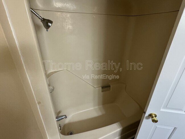 Building Photo - 8644 North Carolina 97