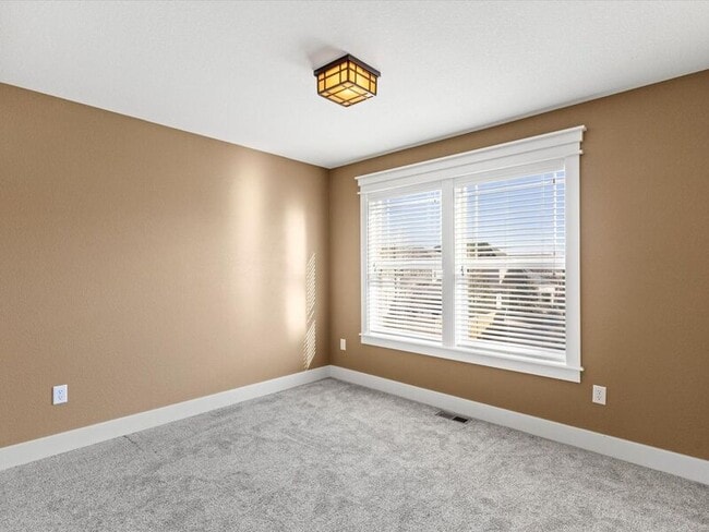 Building Photo - 3465 Willow St