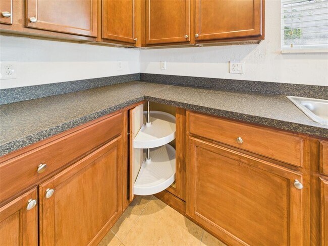 Building Photo - 14211 Edinburgh Moor Dr