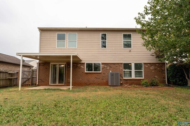 Building Photo - 3474 Avalon Lake Dr SW
