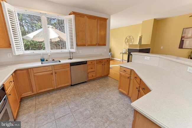 Building Photo - 11958 W War Dancer Ln