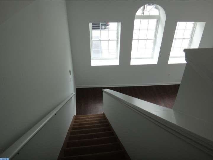 Building Photo - 2231 Bryn Mawr Ave