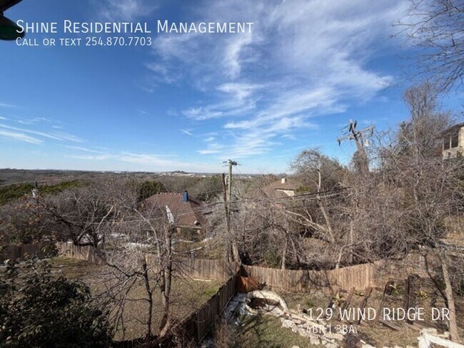 Building Photo - 129 Wind Ridge Dr