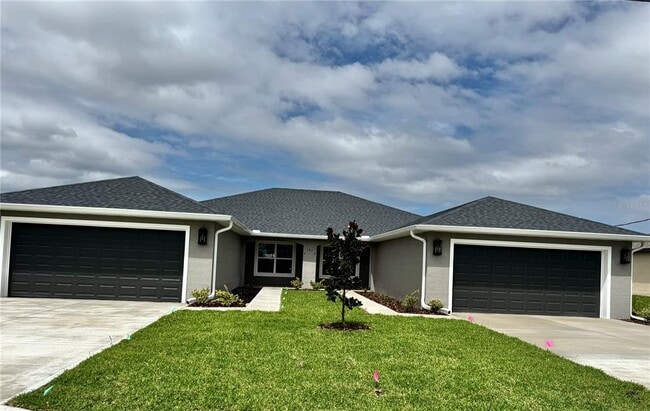 Building Photo - 102 Lynbrook Dr