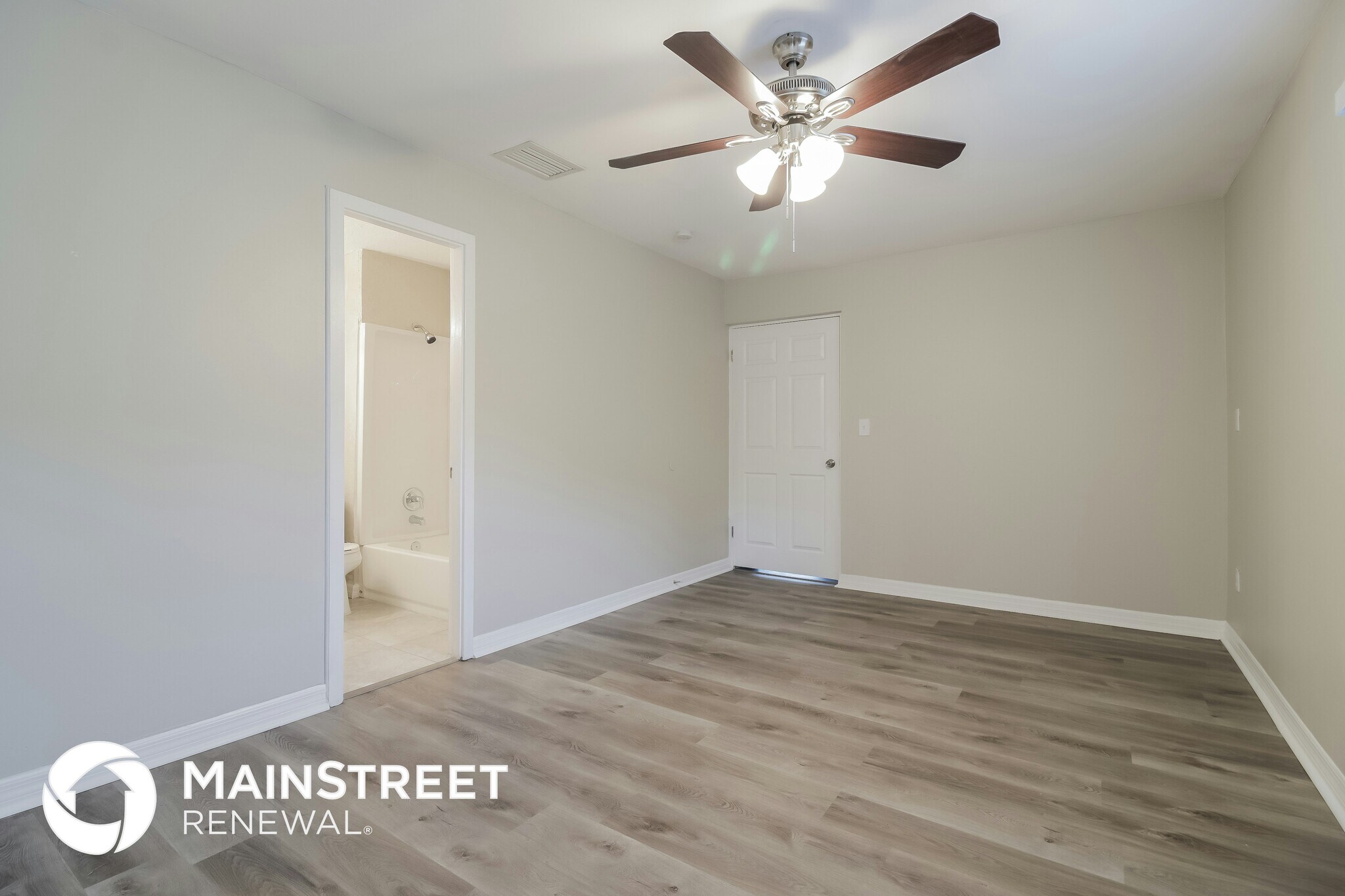 Building Photo - 865 Emerald Dr