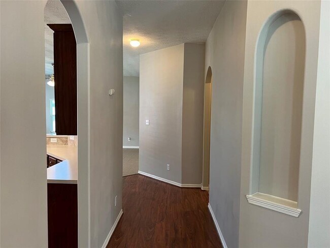 Building Photo - 38210 E Sulphur Creek Dr