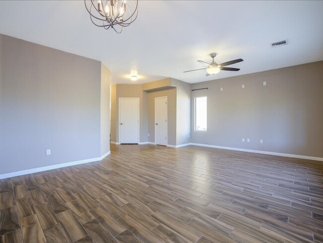 Building Photo - Modern 2-Story Home with Spacious Layout &...