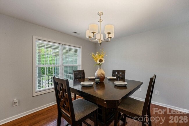 Building Photo - 155 Rose Brier Lane.