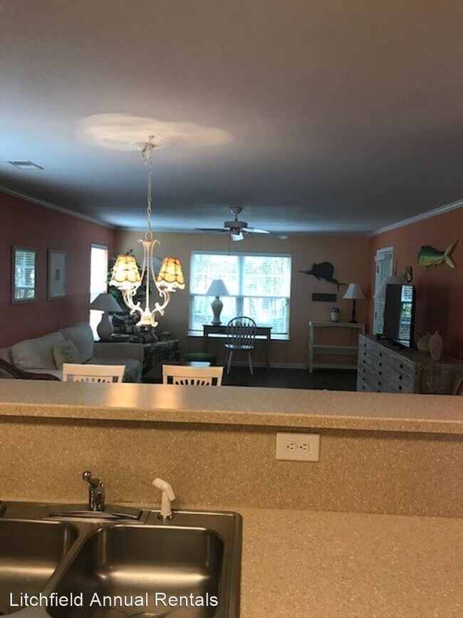 Building Photo - 3 br, 2 bath House - 749 Blue Stem Dr Unit...