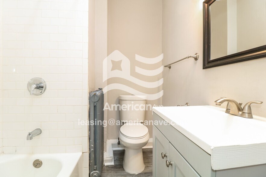 Building Photo - 6139 Algard St