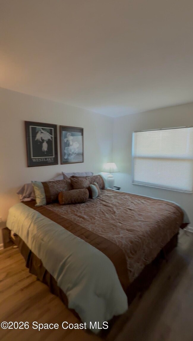 Building Photo - 201 International Dr