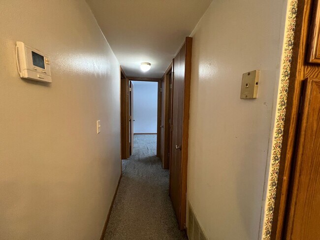 Building Photo - 2310 Radtke Ave