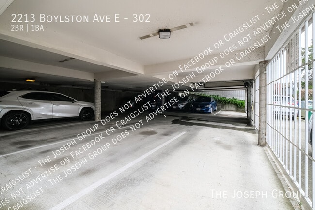 Building Photo - 2213 Boylston Ave E