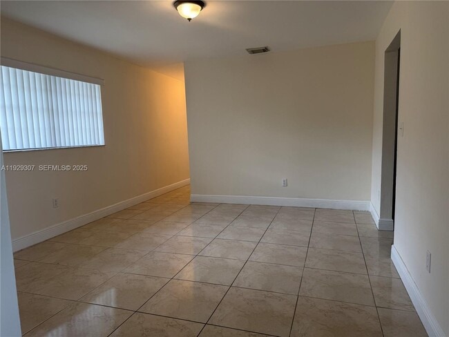 Building Photo - 6085 W Flagler St