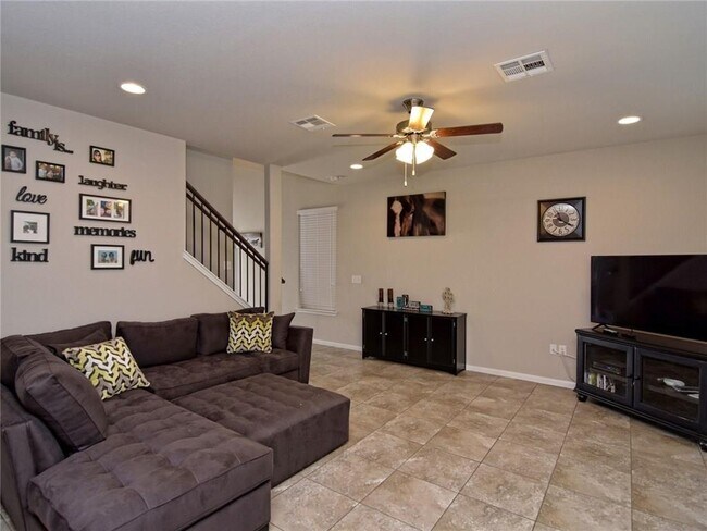 Building Photo - 112 Cypress Bend Ct