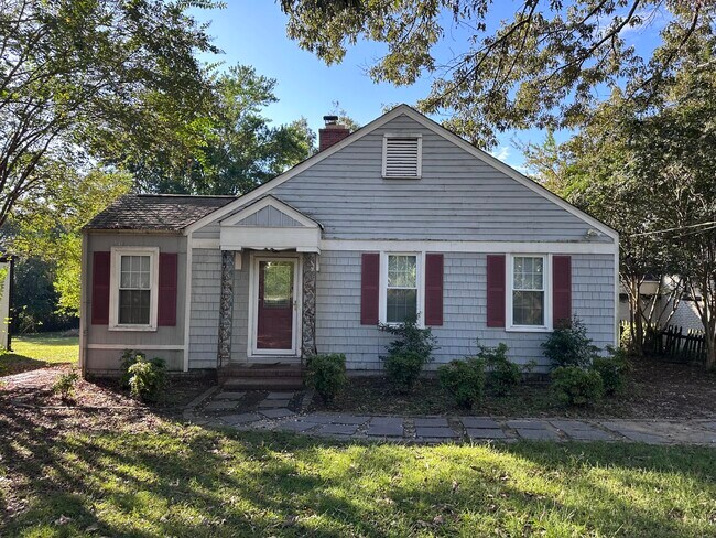 Primary Photo - 1776 Pine Tree Rd