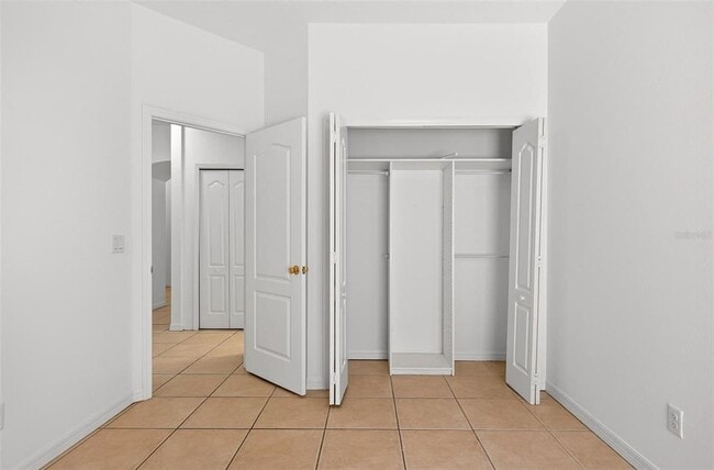 Building Photo - 7006 Pine Hollow Dr